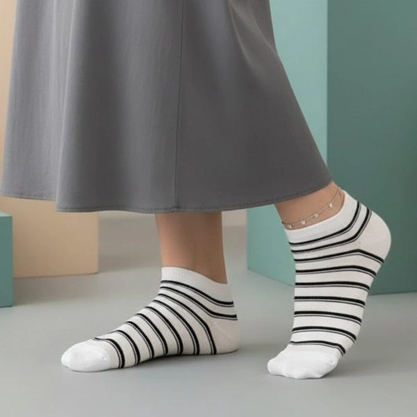 جوراب نیم ساق پنبه ای راه راه 7014 روما